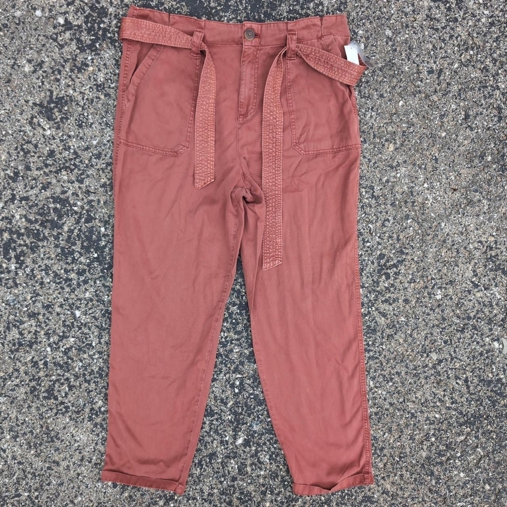 Maurices Pants Brick Red Lightweight Stretchy Waist Plus Size 16 Brand new